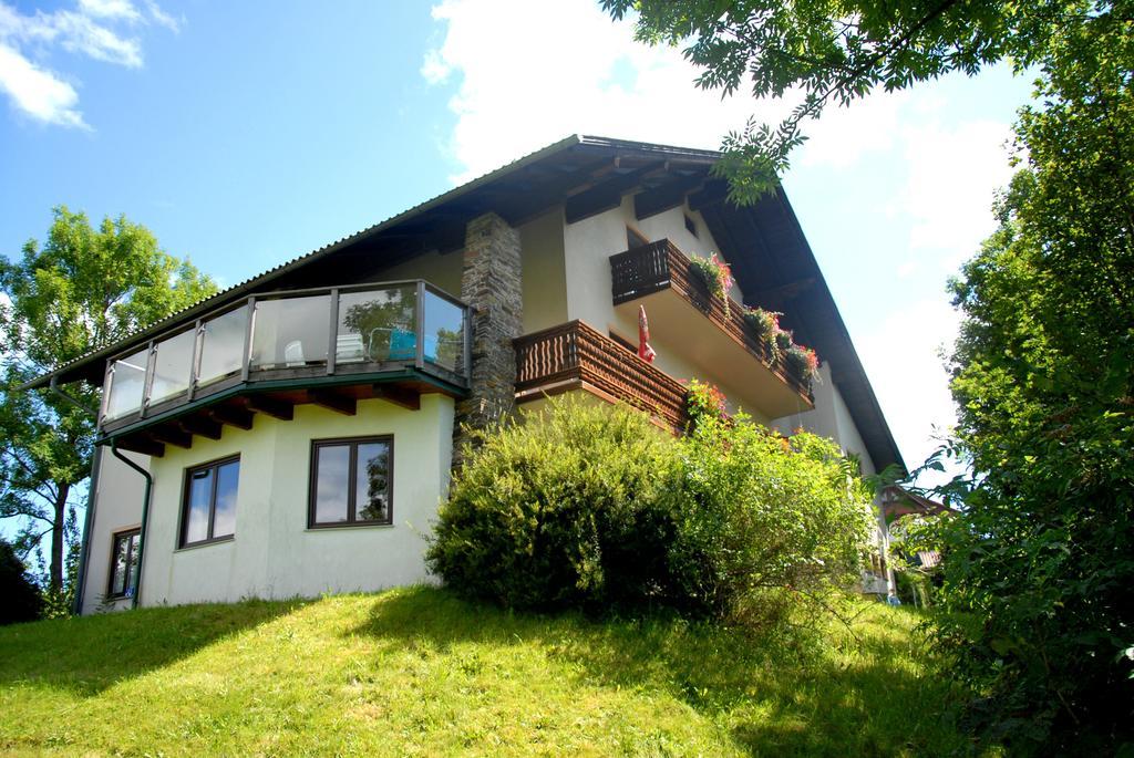 Fruehstueckspension Wiesenhaus Miesenbach  Экстерьер фото